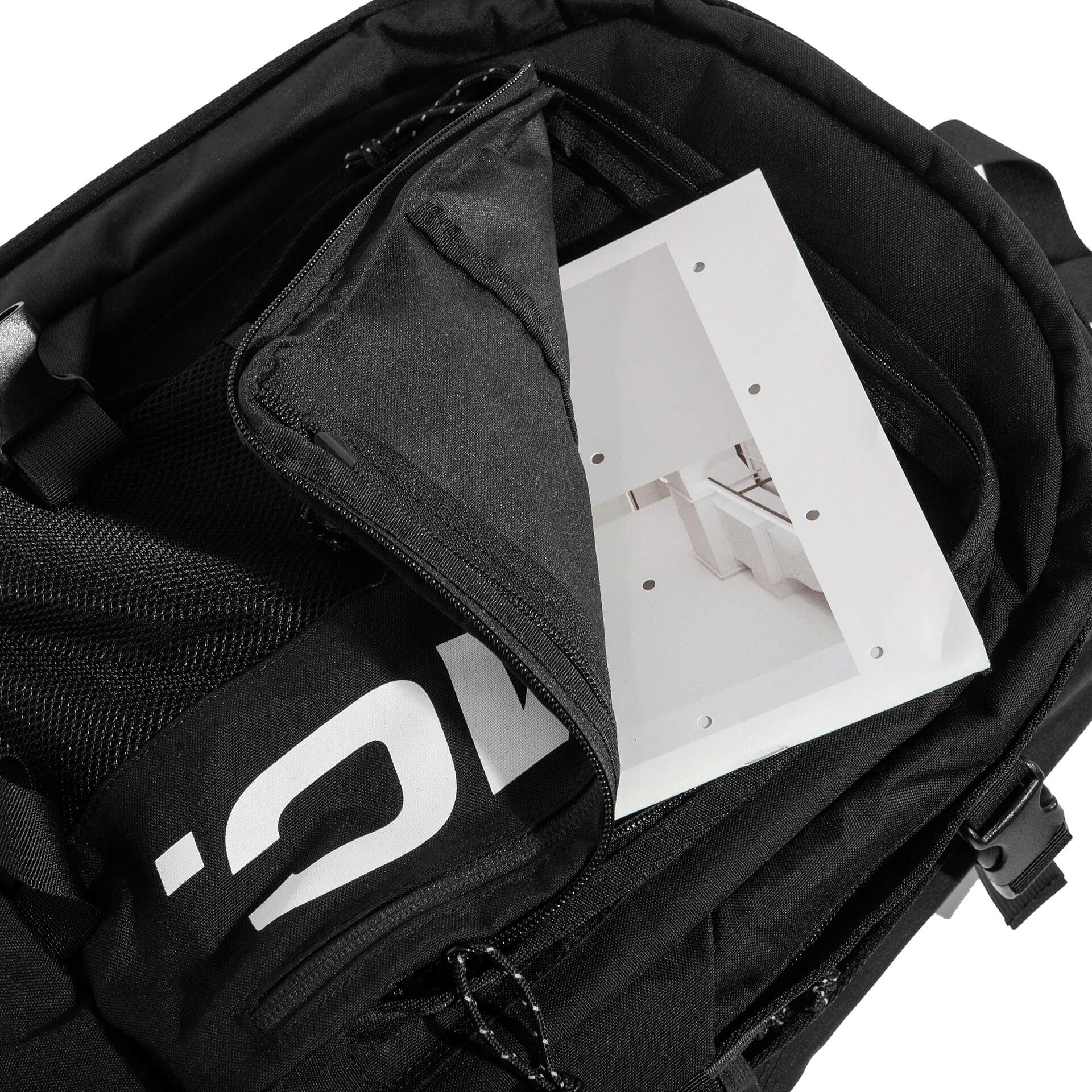 엘엠씨(LMC) LMC SYSTEM VERTICAL BACKPACK black