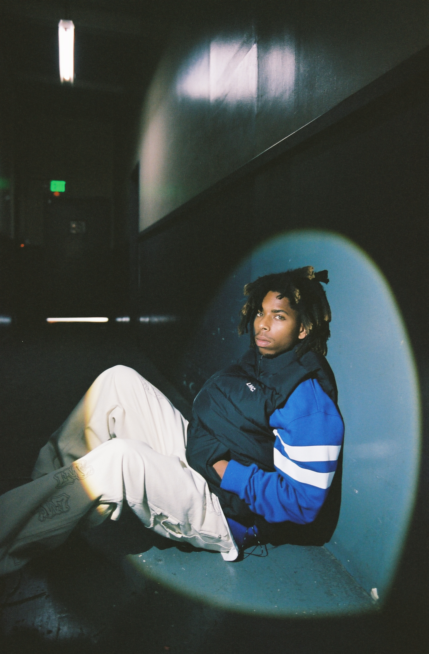 MUSINSA公式 | LMC FOOTBALL SWEATSHIRT blue