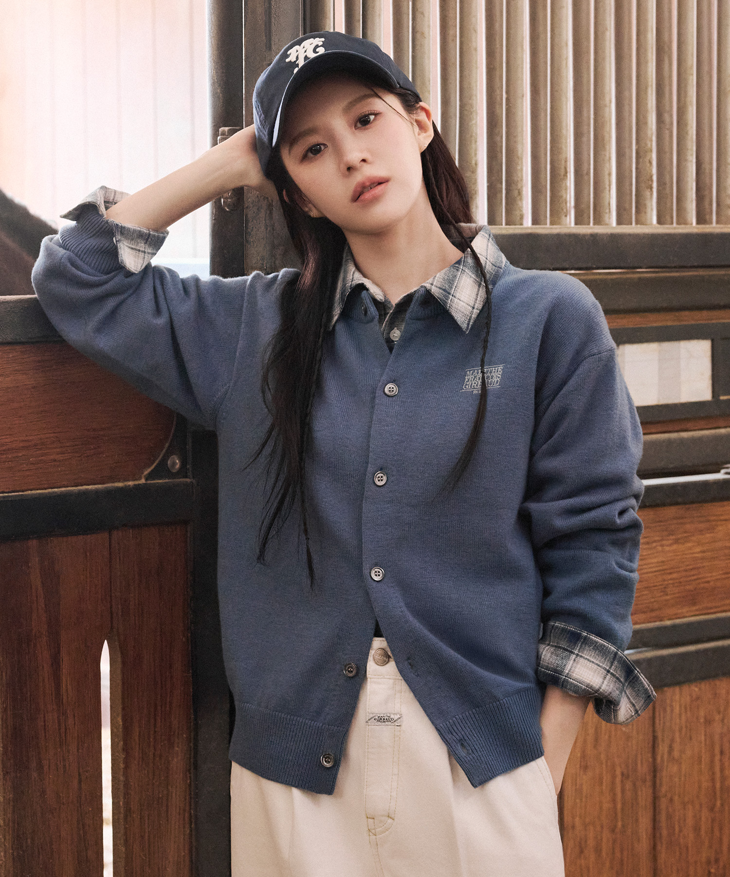 BASIC ROUND NECK CARDIGAN blue - MARITHÉ+FRANҪOIS GIRBAUD