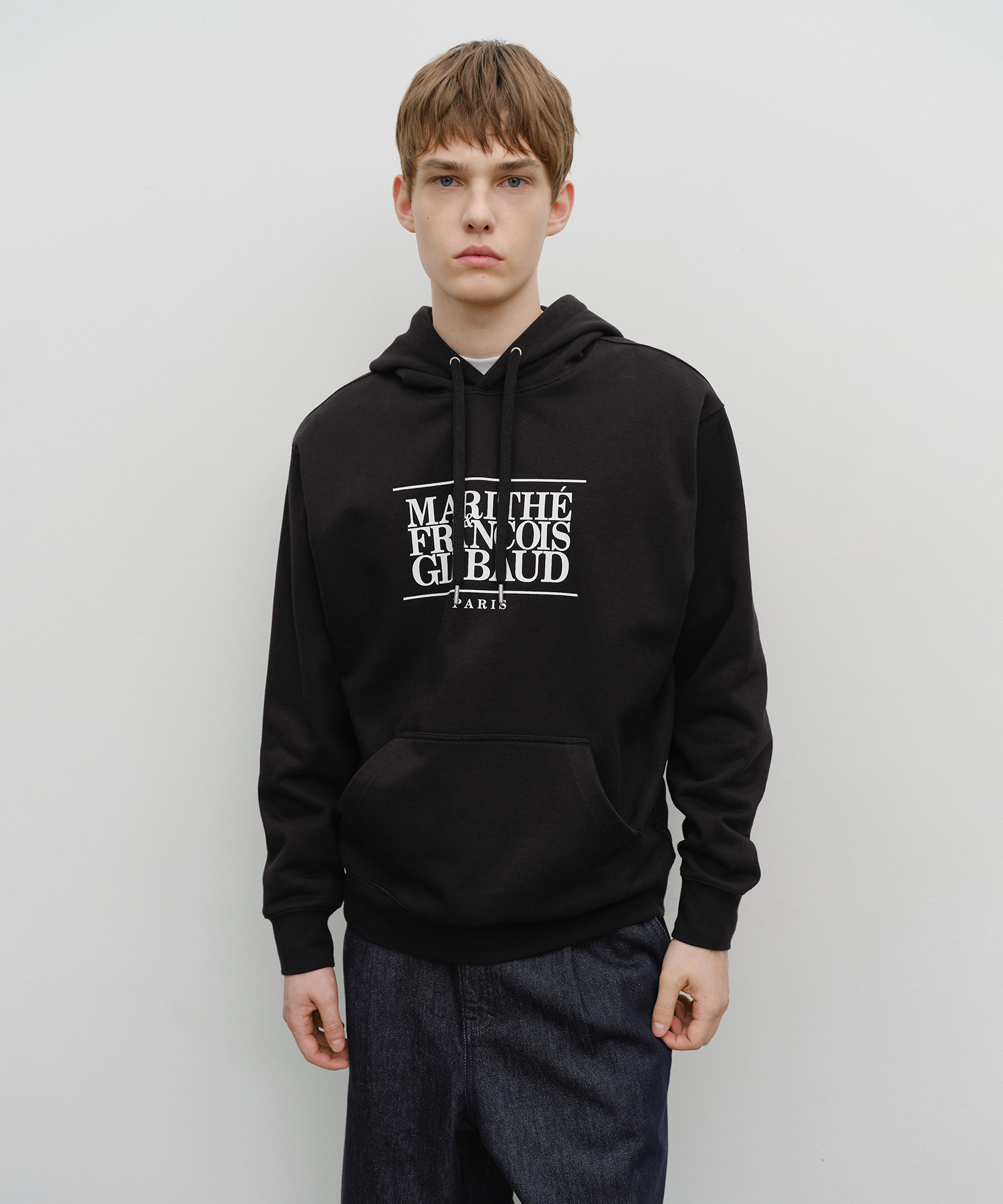 CLASSIC LOGO HOODIE black