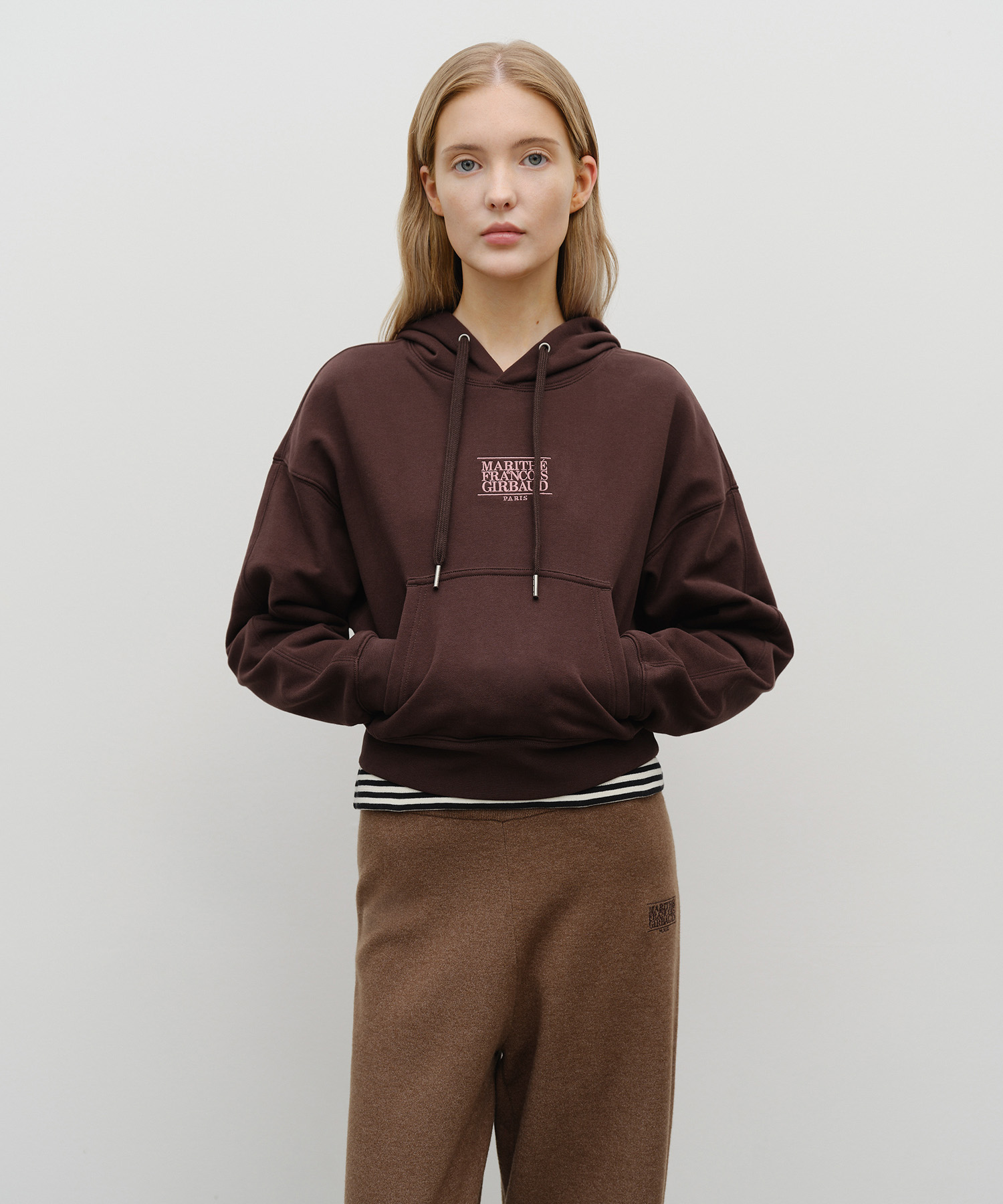 W SMALL CLASSIC LOGO CROP HOODIE brown