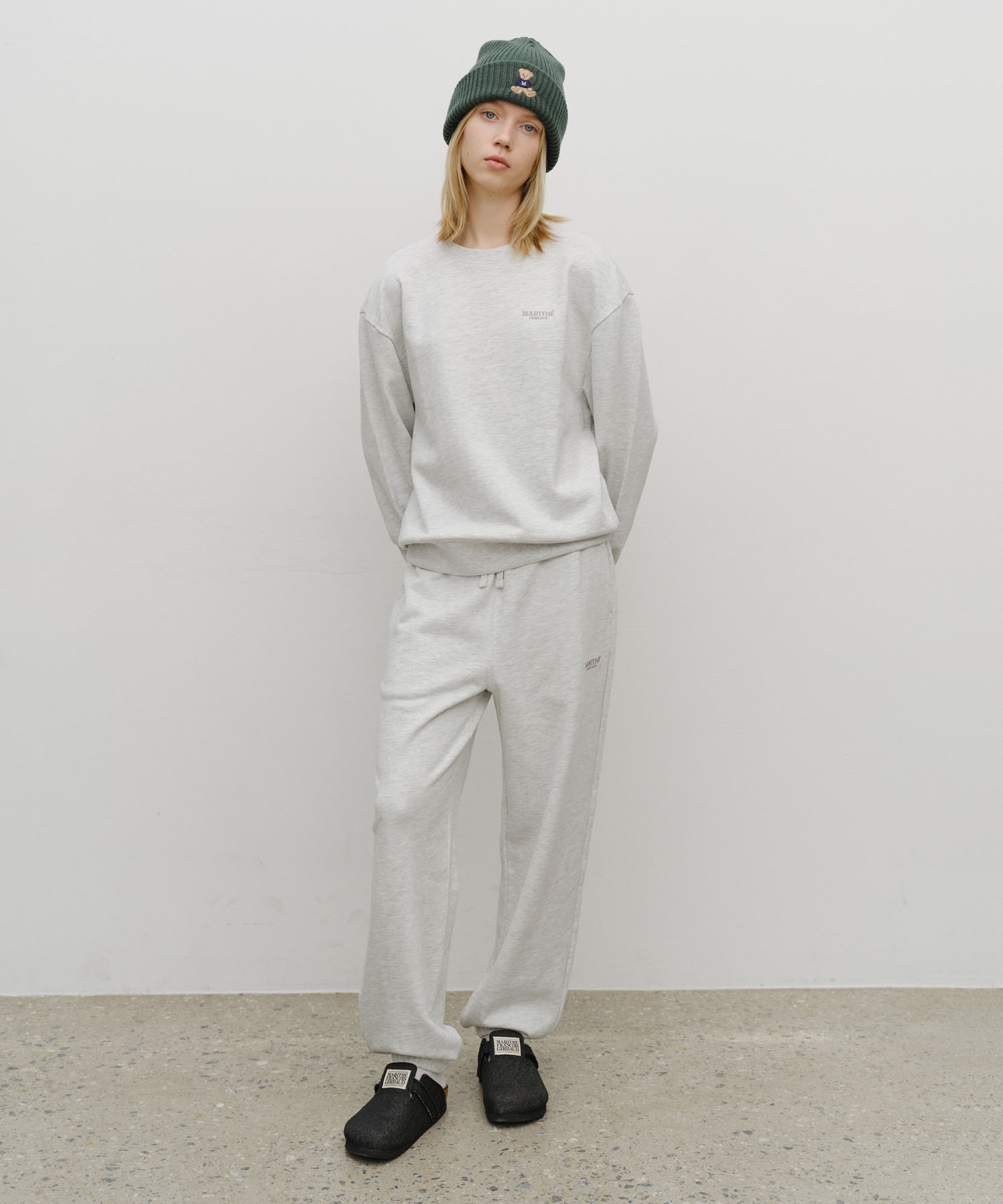 さらに100円引き◆MARITHE◆REGULAR LOGO SWEAT SET-UP REGULAR LOGO SWEAT SET-UP navy - MARITHÉ+FRANҪOIS GIRBAUD