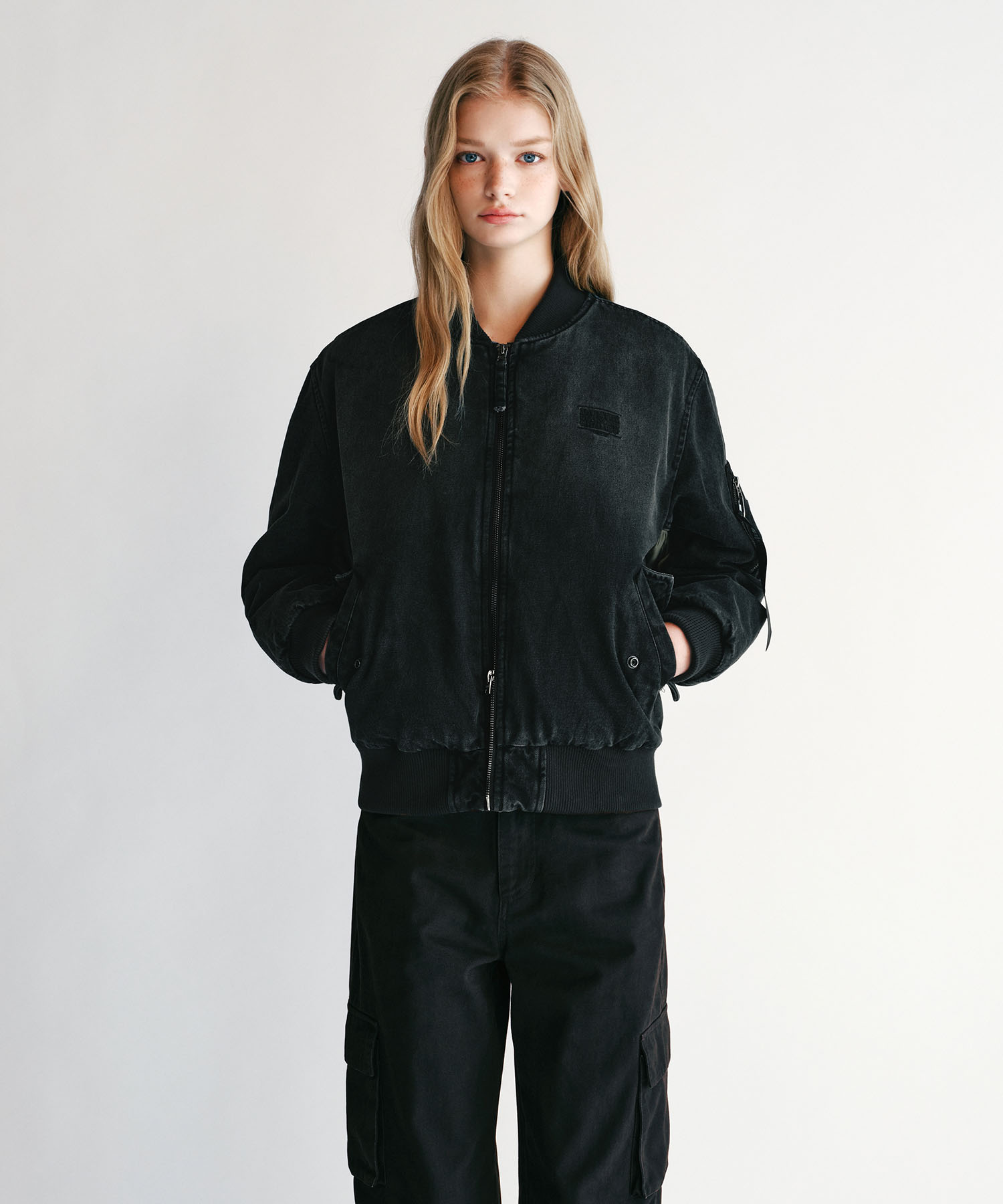 X ALPHA INDUSTRIES MA-1 JUMPER black