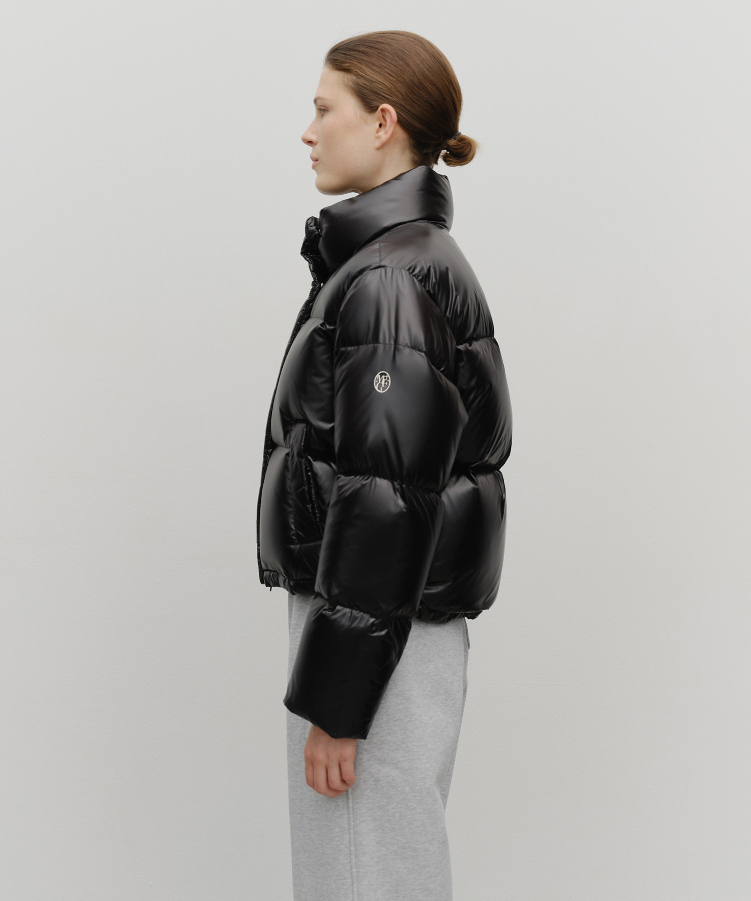 W GLOSSY CROP DOWN JACKET black - MARITHÉ+FRANҪOIS GIRBAUD