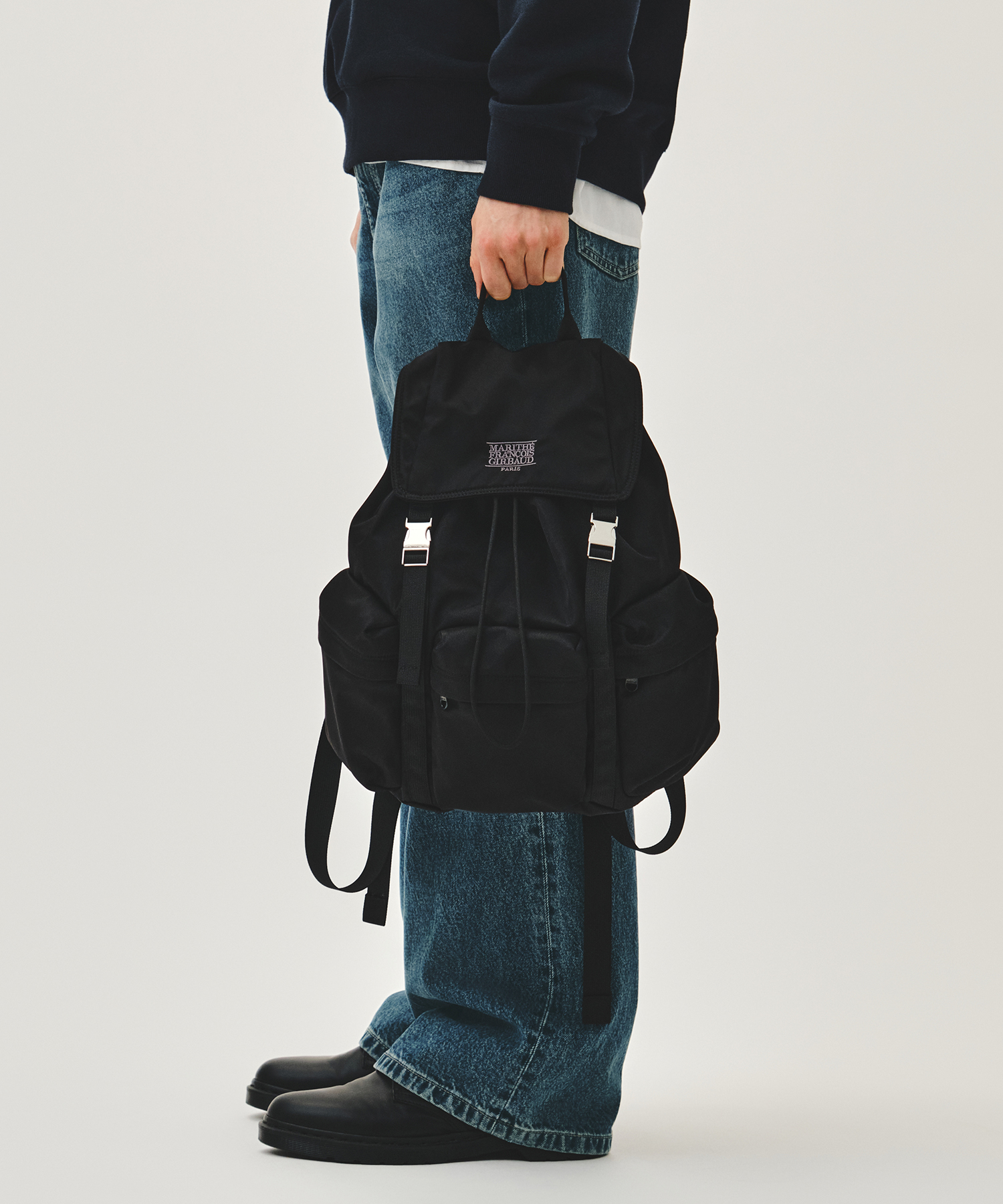 CLASSIC LOGO METAL BUCKLE BACKPACK black - MARITHÉ+FRANҪOIS GIRBAUD
