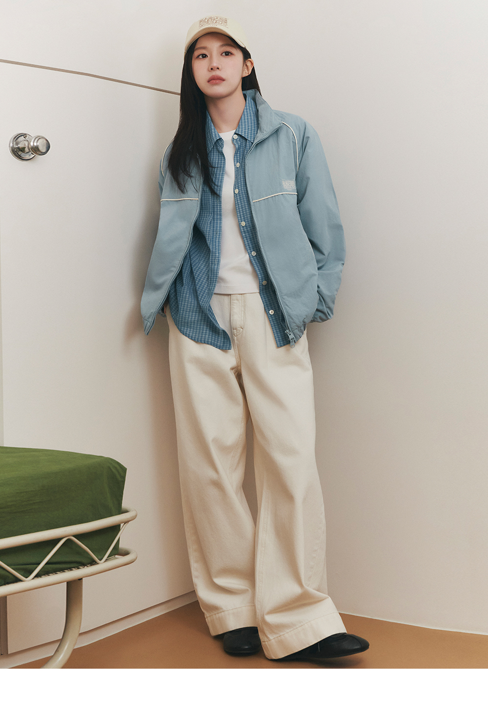 W LOW WAIST TUCK WIDE DENIM PANTS ECRU - 2 COLORS AS SHOWN