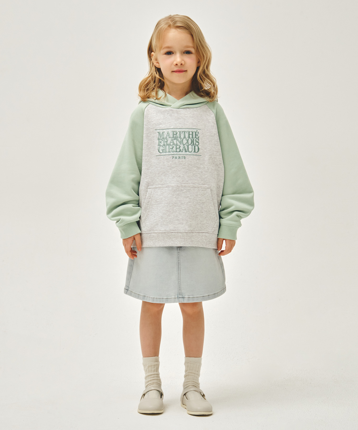 KIDS CLASSIC LOGO COLOR BLOCK RAGLAN HOODIE gray mint - MARITHÉ ...